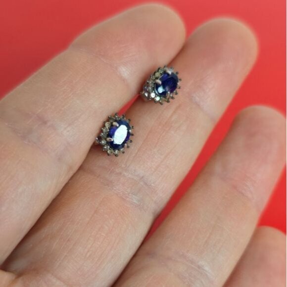 925 Sterling Silver Stud Earrings with Natural Blue Sapphire & Natural Diamonds - Picture 9 of 11